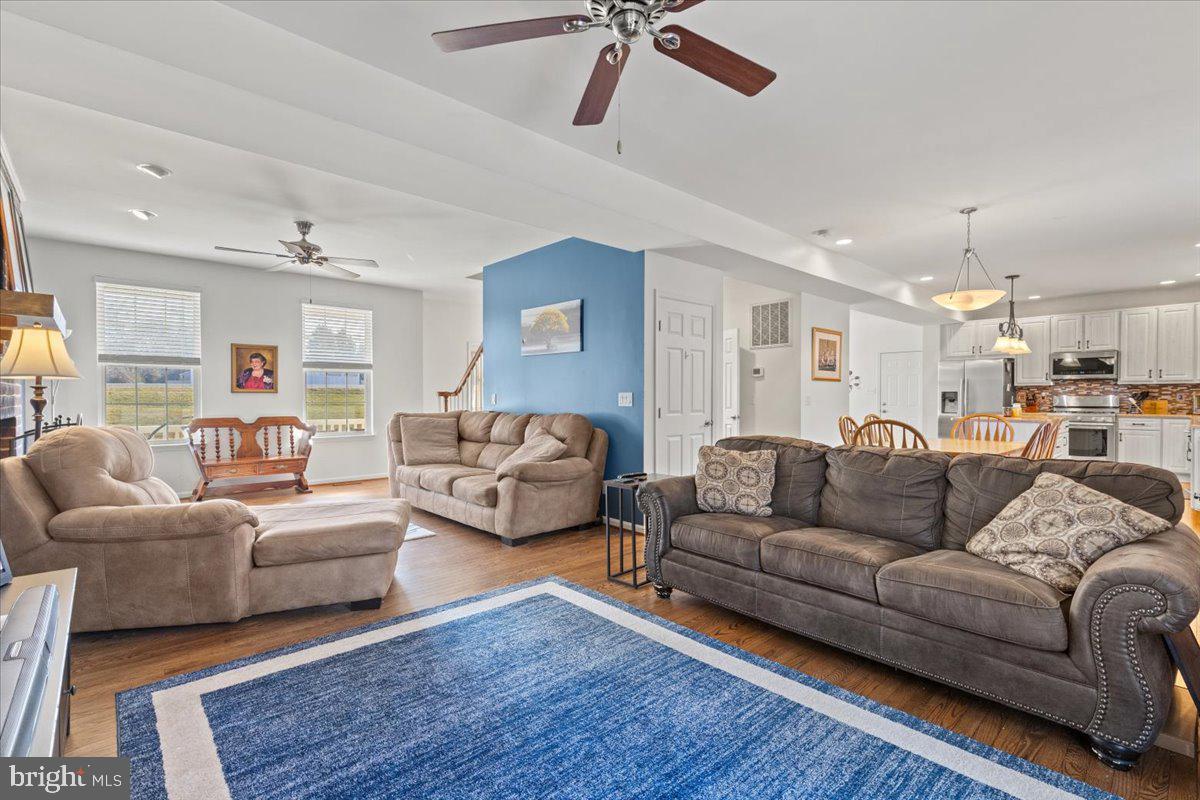 9448 Old Solomons Island Road Owings, MD 20736 - Photo 18 of 49