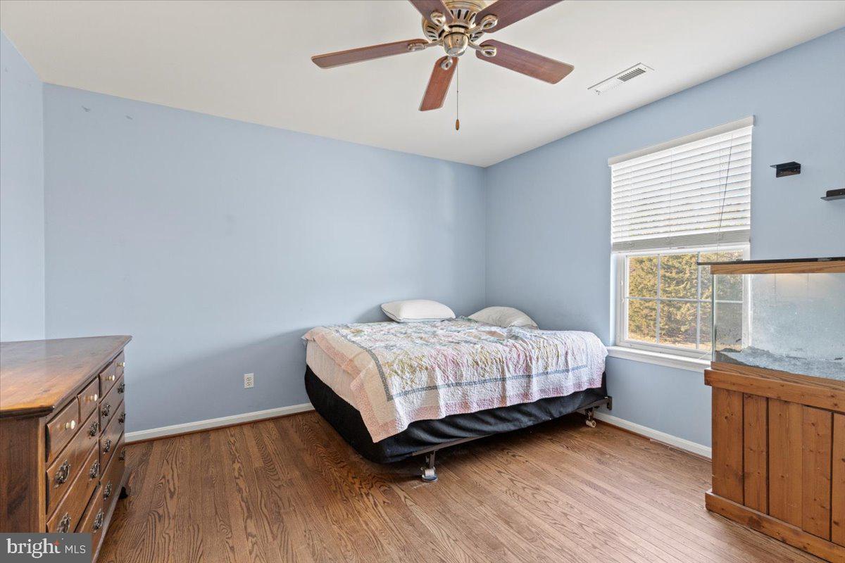 9448 Old Solomons Island Road Owings, MD 20736 - Photo 29 of 49 Bedroom