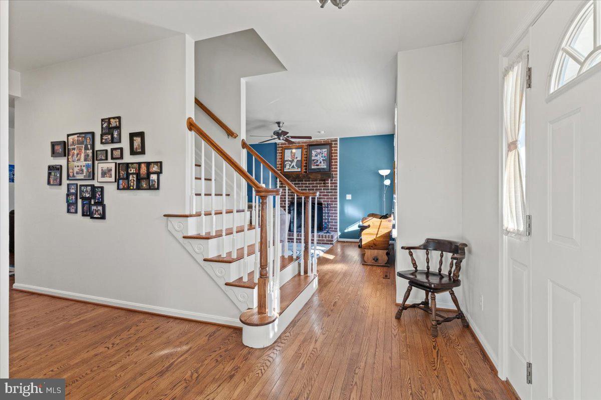 9448 Old Solomons Island Road Owings, MD 20736 - Photo 10 of 49 Gracious entry foyer