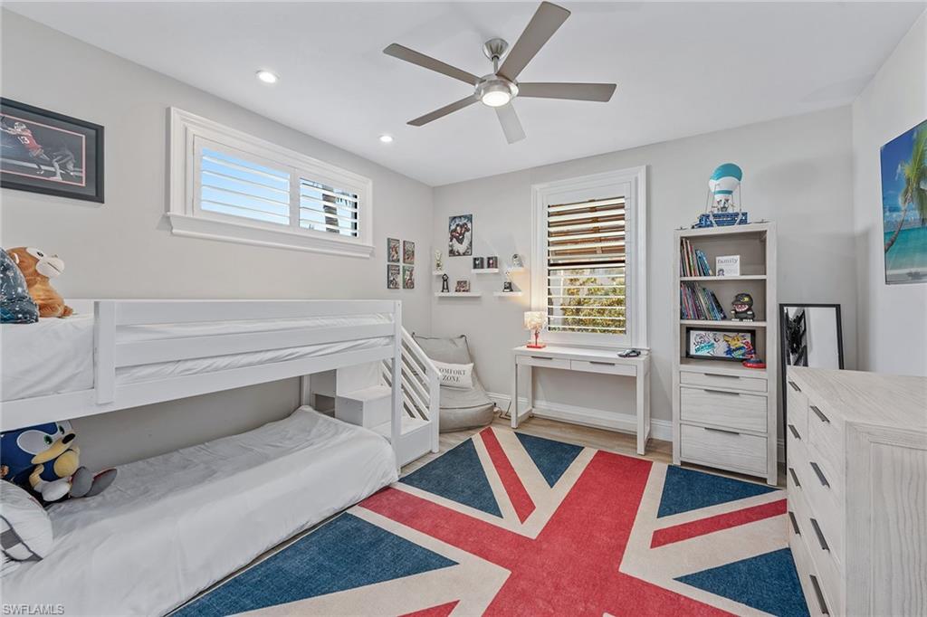 434 Trade Winds Avenue Naples, FL 34108 - Photo 30 of 50