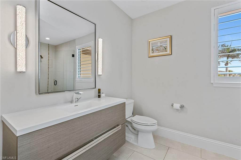 434 Trade Winds Avenue Naples, FL 34108 - Photo 32 of 50