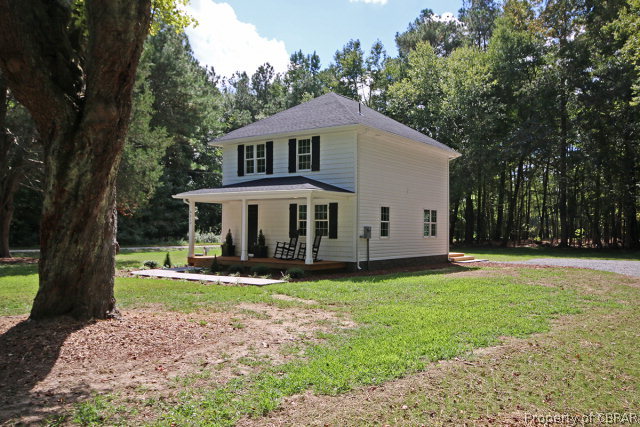 4610 Chestnut Fork Road Gloucester, VA 23061 - Photo 2 of 25 Gallery Image 2