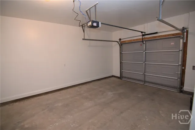 $1,950 | 11330 White Bluff Road, Unit 36, Savannah, GA 31419