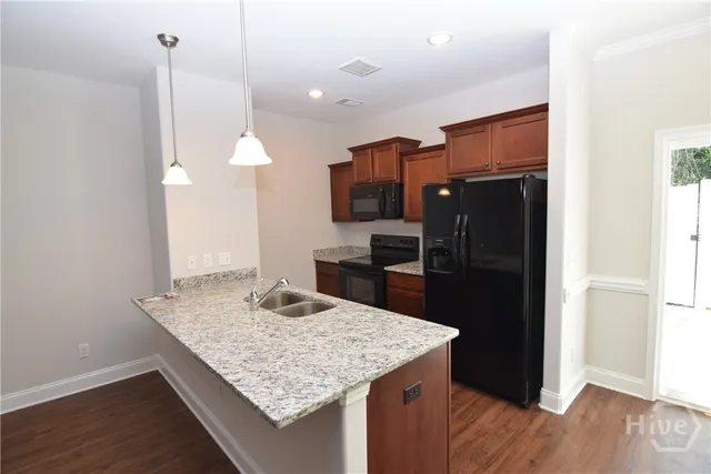 $1,950 | 11330 White Bluff Road, Unit 36, Savannah, GA 31419