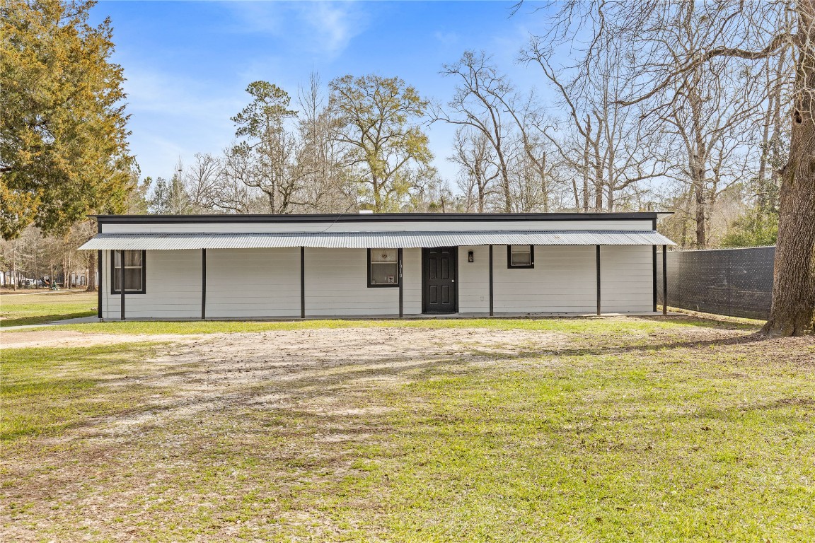 a view of a house with a swimming pool