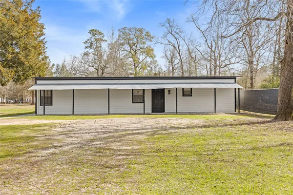 $1,500 | 1910 Stringtown Road, Shepherd, TX 77371