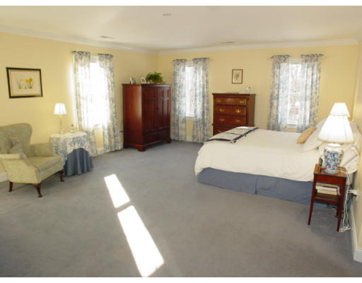 47 Reservation Road Andover, MA 01810 - Photo 15 of 28 Gallery Image 15