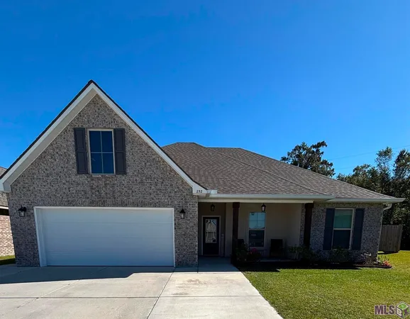 $299,900 | 252 Marie Claire Drive, Houma, LA 70364