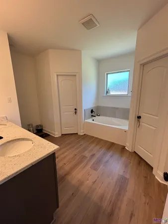 $299,900 | 252 Marie Claire Drive, Houma, LA 70364
