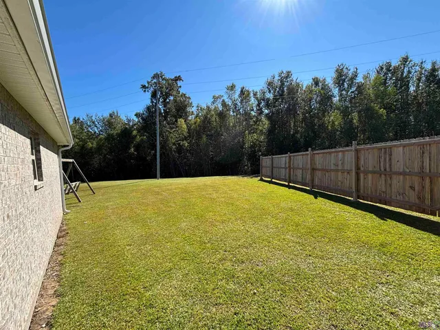 $306,000 | 252 Marie Claire Drive, Houma, LA 70364