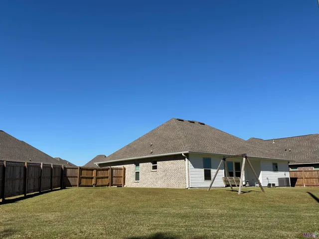 $306,000 | 252 Marie Claire Drive, Houma, LA 70364