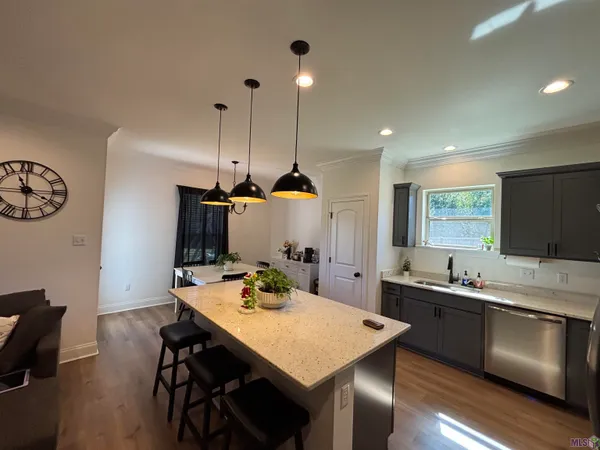 $299,900 | 252 Marie Claire Drive, Houma, LA 70364