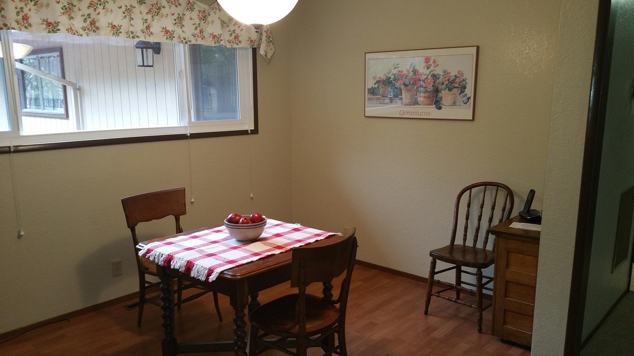 4361 Ridgecrest Place Eureka, CA 95503 - Photo 7 of 17