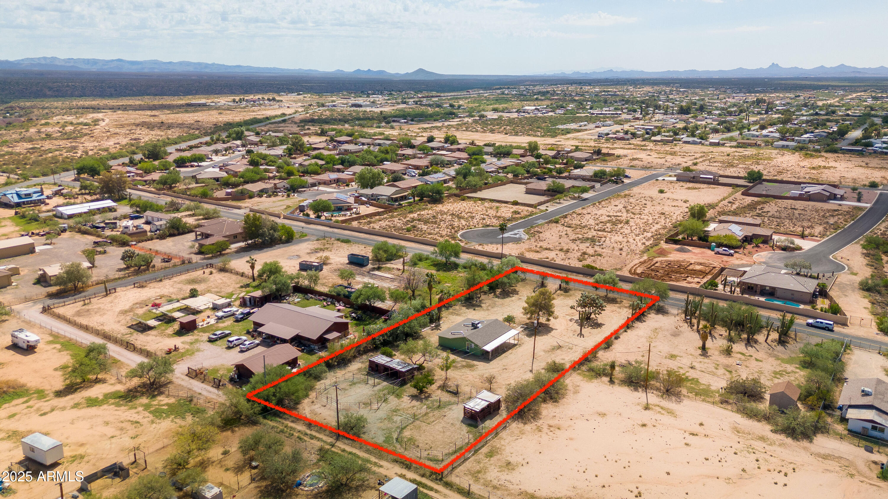 22810 Roadrunner Lane Congress, AZ 85332 - Photo 3 of 30 22810 W Roadrunner Ln 00007