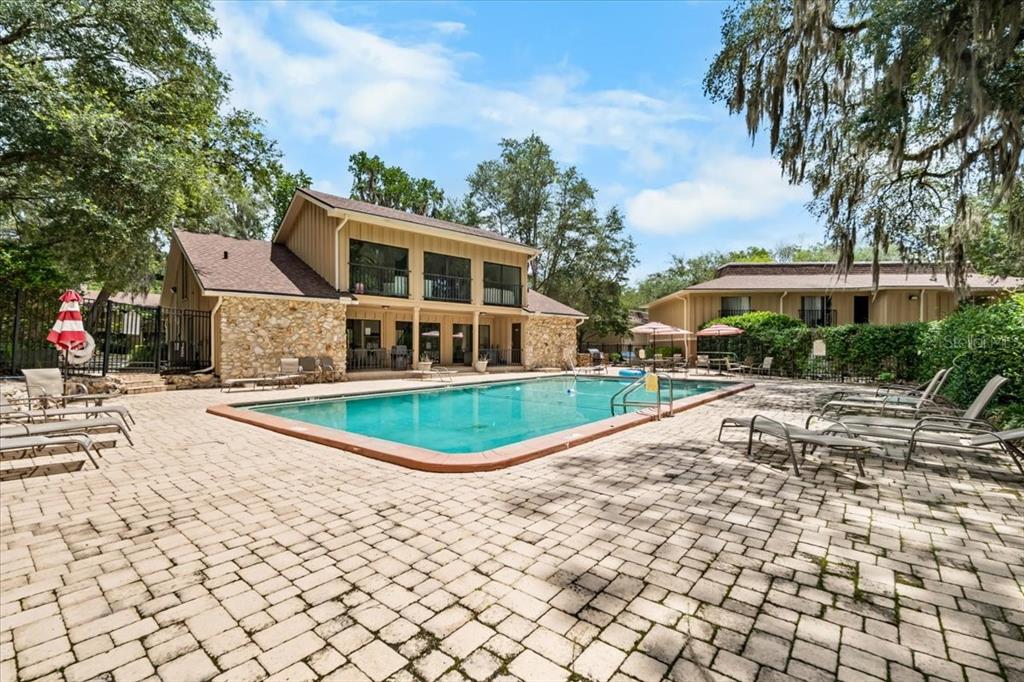 507 Northwest 39th Road, Unit 110 Gainesville, FL 32607 - Photo 26 of 27