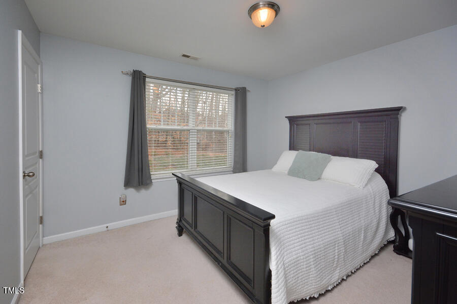 4847 Sir Duncan Way Raleigh, NC 27612 - Photo 25 of 29 4847 Sir Duncan Back BR