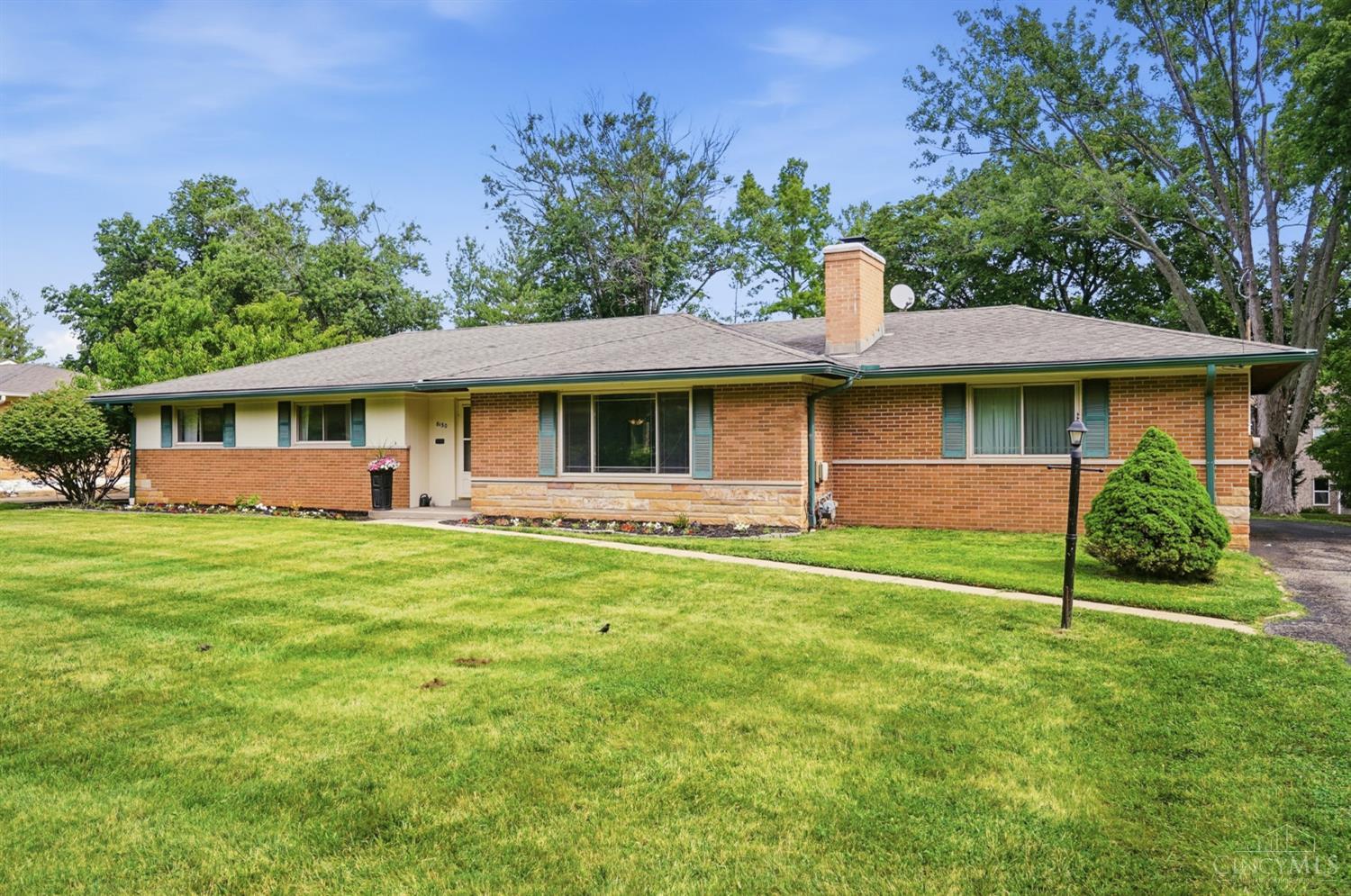 8150 Hopewell Road Montgomery, OH 45242 - Photo 1 of 61 Gallery Image 1