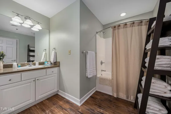 $244,900 | 120 Raceday Center Drive, Unit 303, Bristol, TN 37620