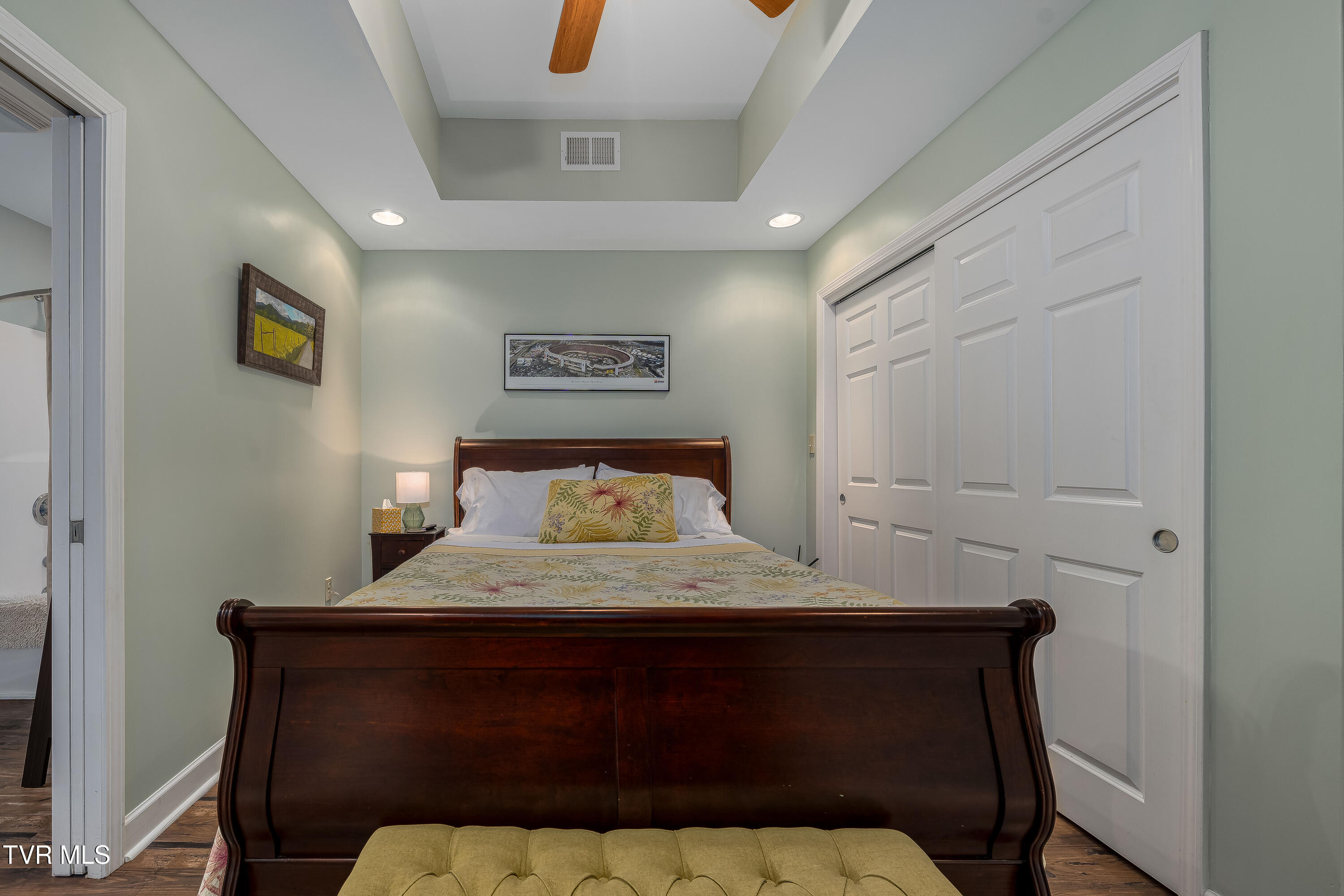 120 Raceday Center Drive, Unit 303 Bristol, TN 37620 - Photo 35 of 65 120 Raceday Center Dr (78 of 81)