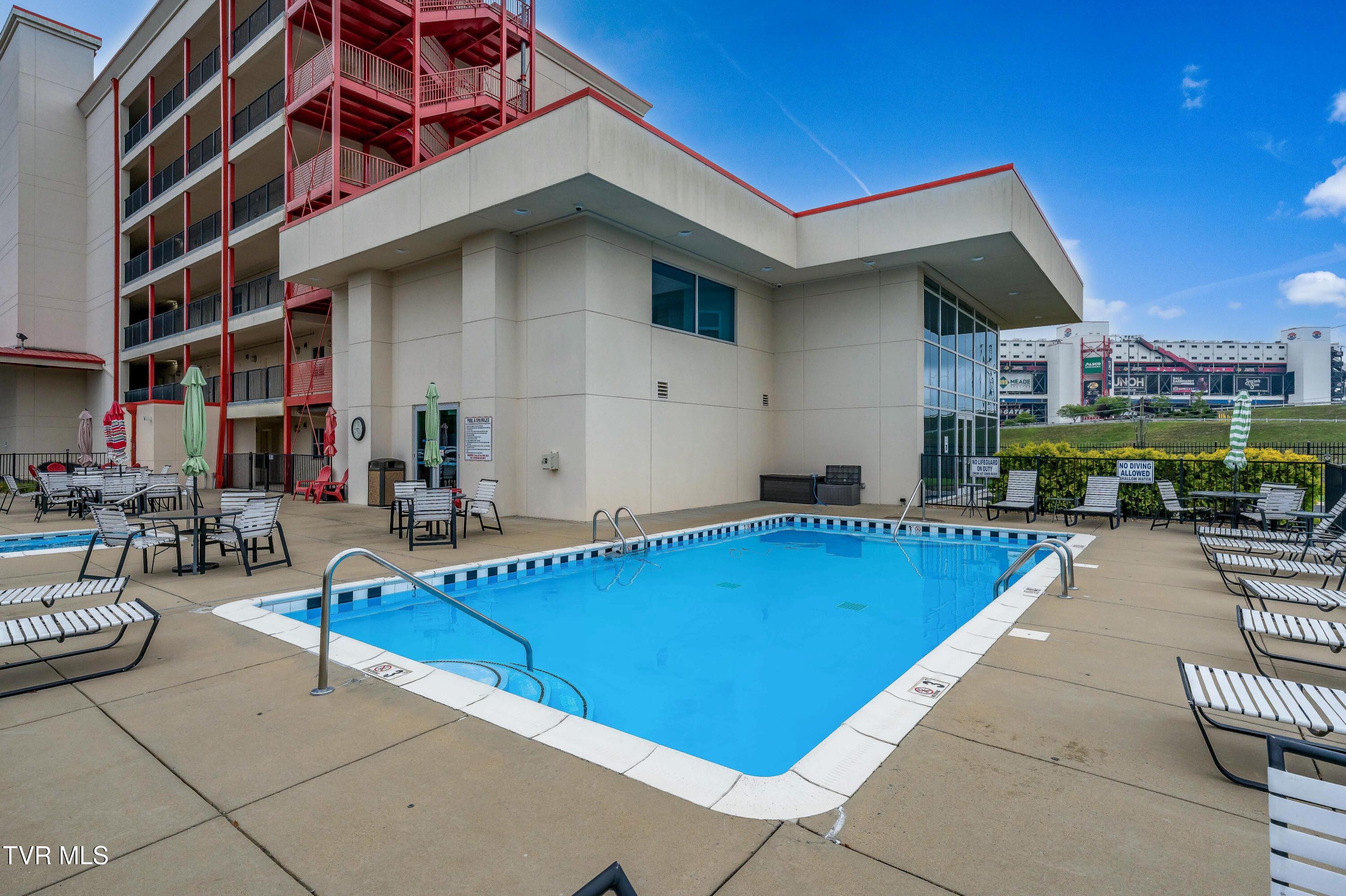 120 Raceday Center Drive, Unit 303 Bristol, TN 37620 - Photo 55 of 65 120 Raceday Center Dr (13 of 81)