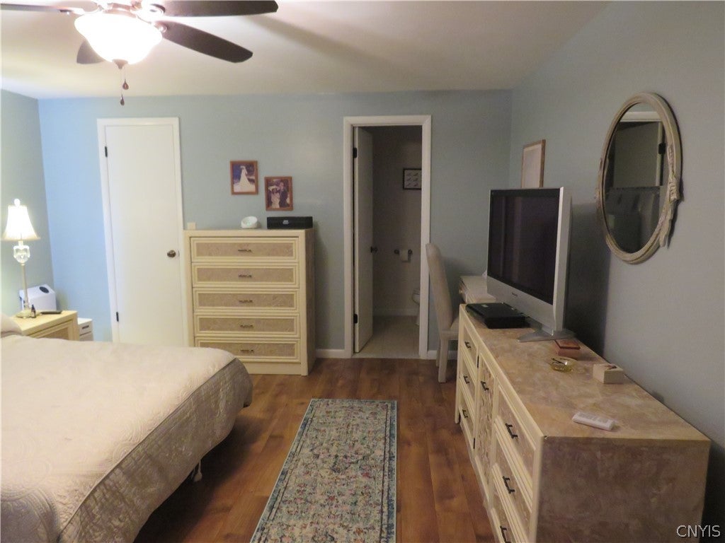 7376 Farmstead Road Liverpool, NY 13088 - Photo 20 of 38 Gallery Image 20