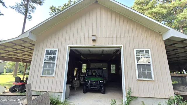 $1,200,000 | 2639 Highway 211, Clarkton, NC 28433