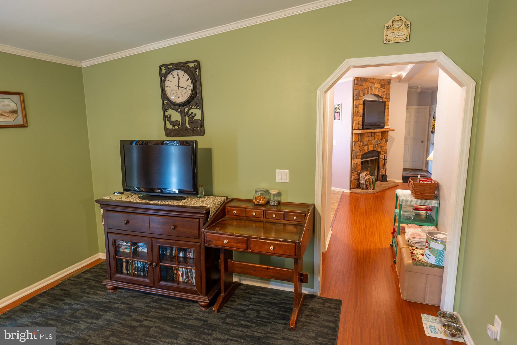 688 Hopeland Road Lititz, PA 17543 - Photo 24 of 29 Den