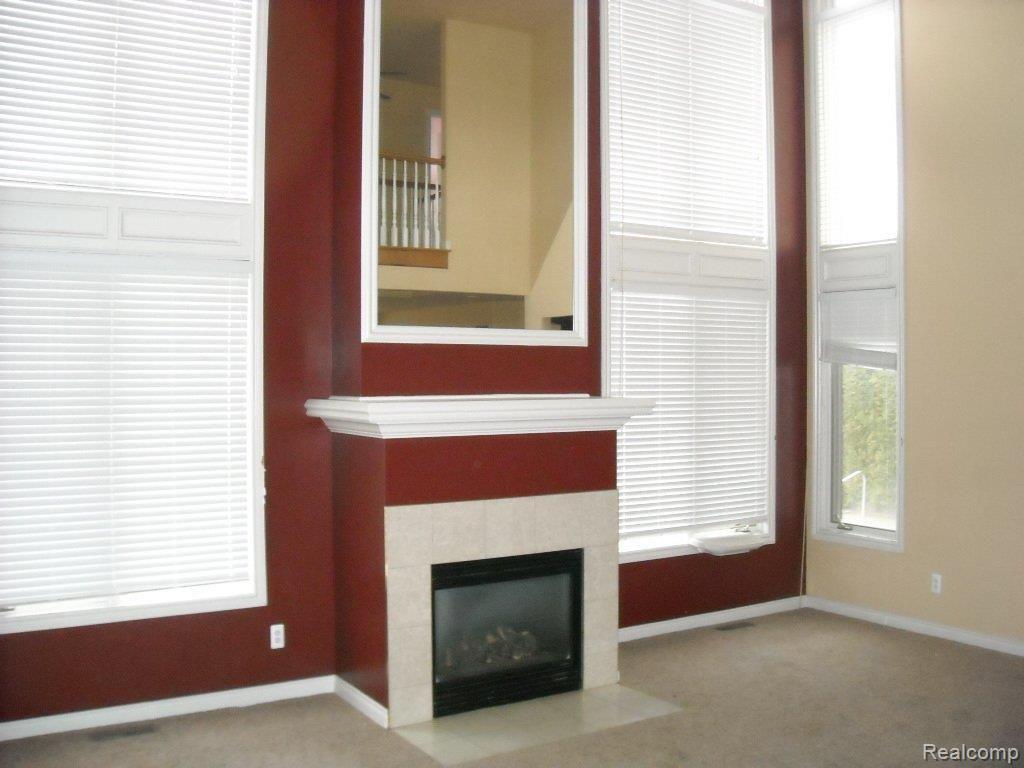 6494 Chatham Circle Rochester, MI 48306 - Photo 10 of 17 036
