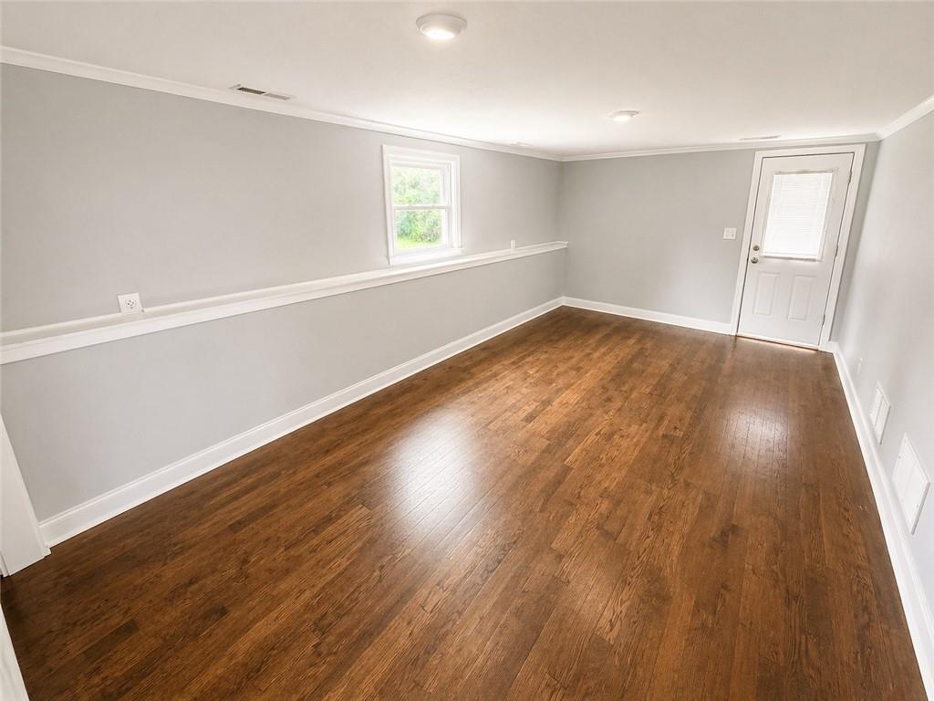 7 Southeast 125 Road Warrensburg, MO 64093 - Photo 12 of 15