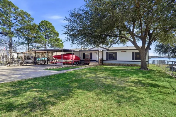 $429,900 | 4433 Wildwood Circle, Granbury, TX 76049