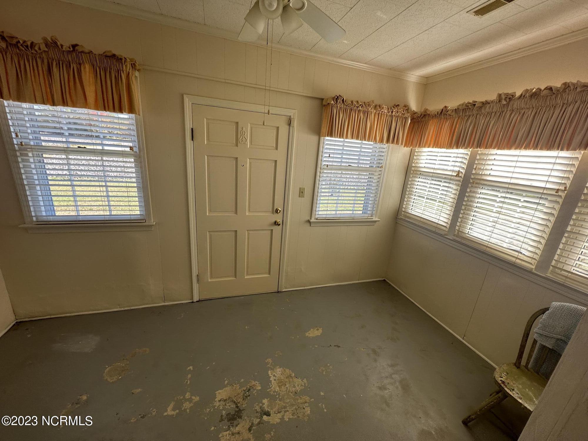 552 Cremo Road Colerain, NC 27924 - Photo 29 of 45 Enclosed Porch