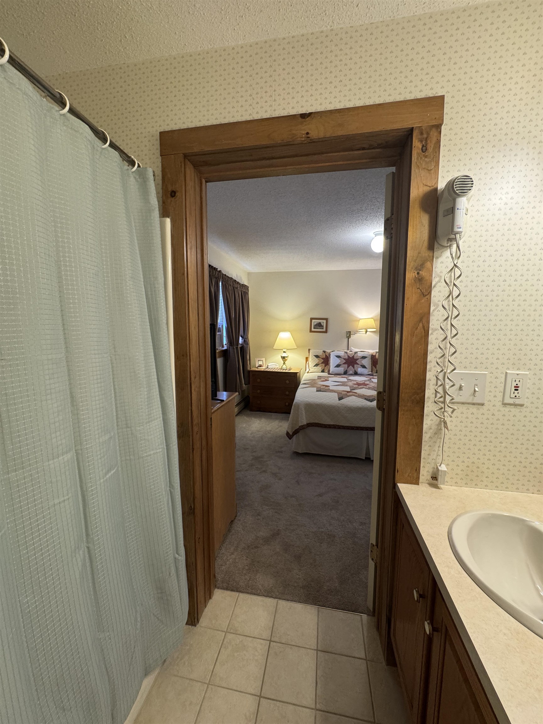 30 Pond Street, Unit 8 Ludlow, VT 05149 - Photo 17 of 28