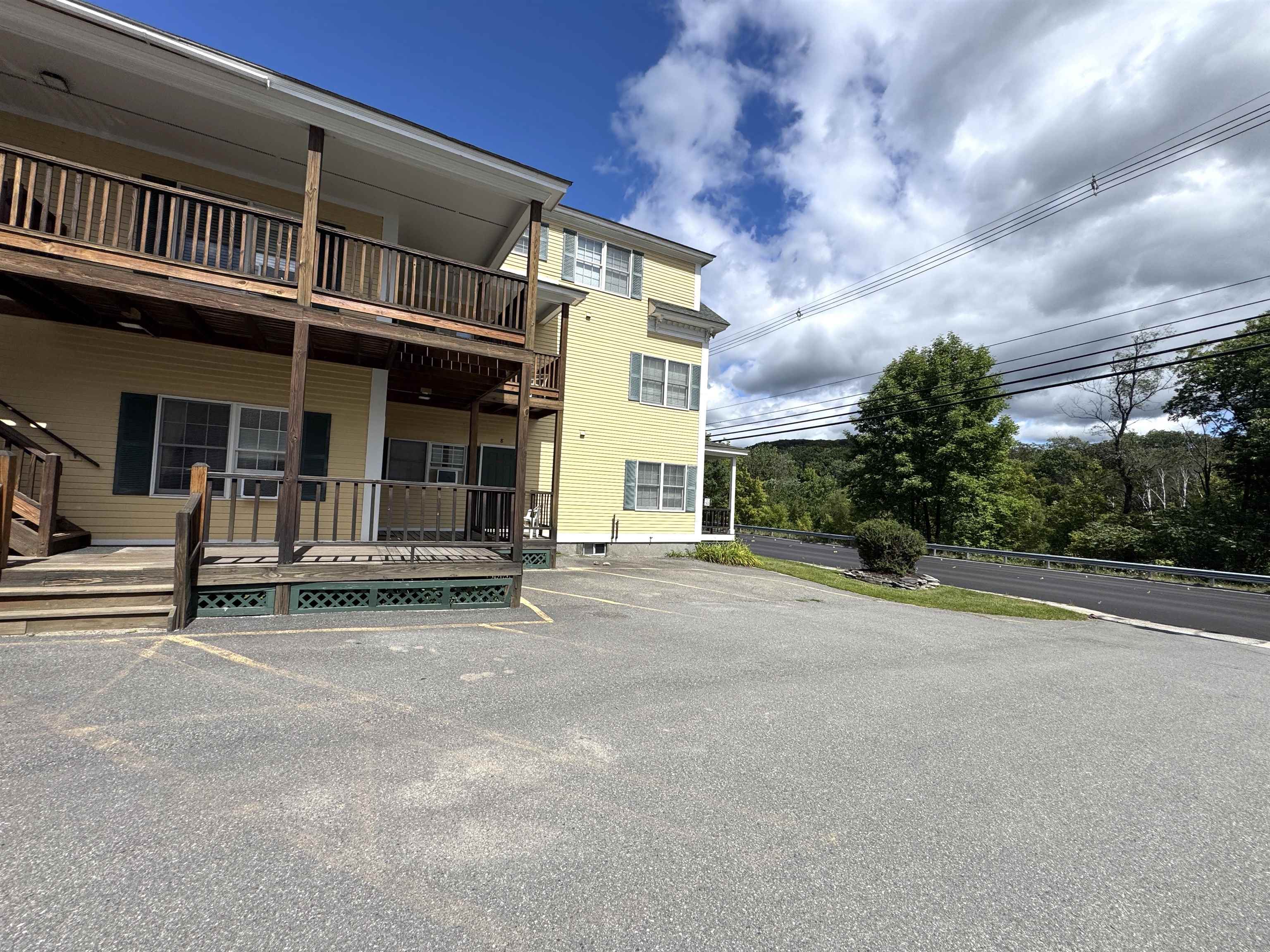 30 Pond Street, Unit 8 Ludlow, VT 05149 - Photo 23 of 28