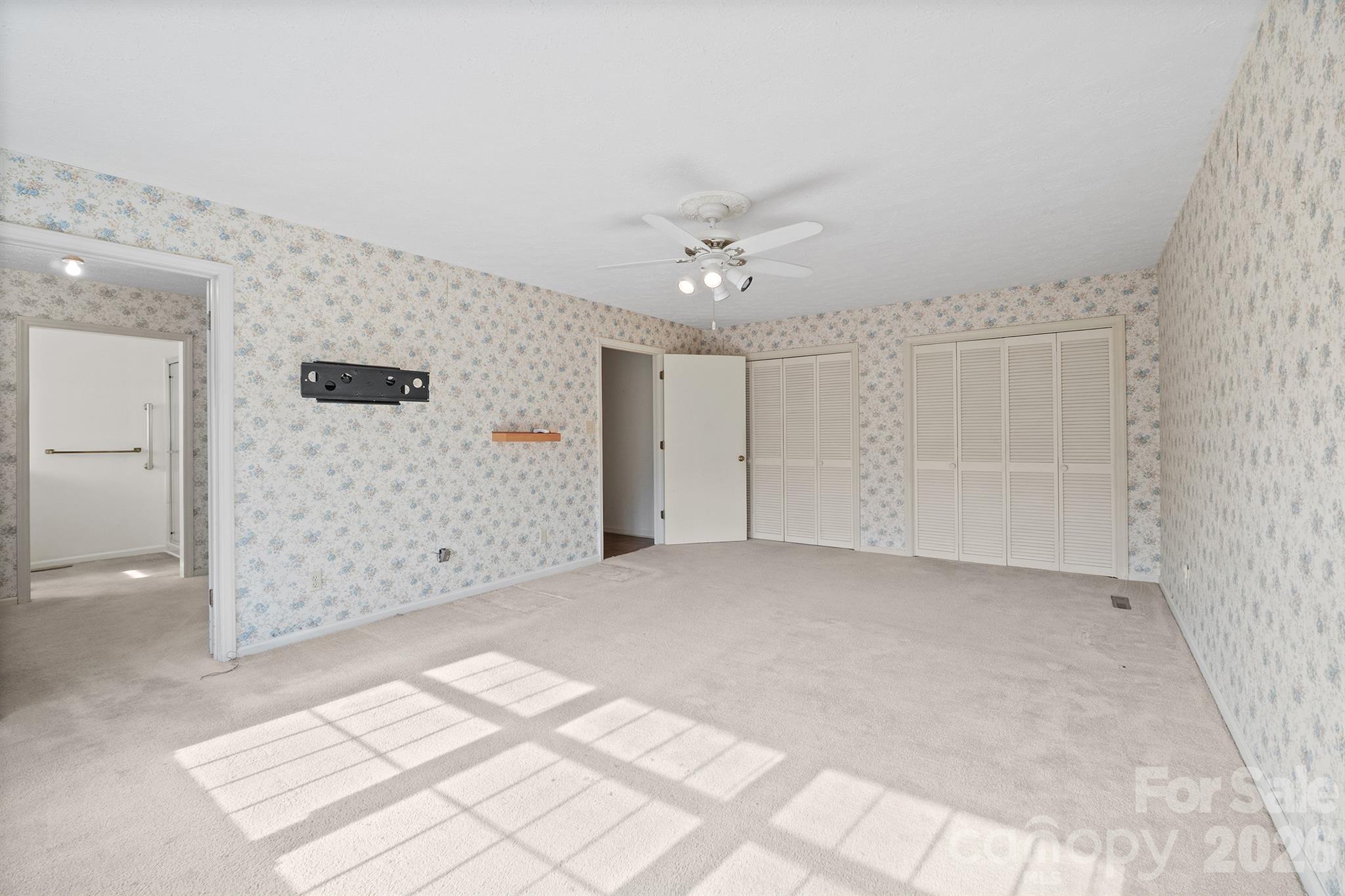 2153 Southfork Drive Morganton, NC 28655 - Photo 6 of 44