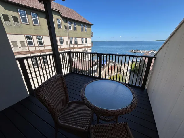 $289,900 | 502 Cleveland Boulevard West, Unit 2300, Walker, MN 56484