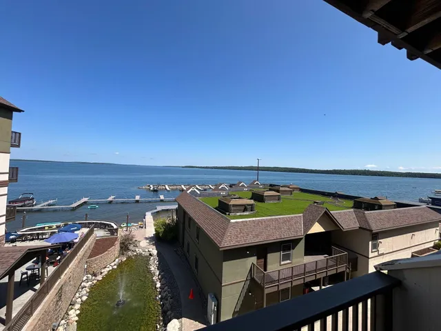 $289,900 | 502 Cleveland Boulevard West, Unit 2300, Walker, MN 56484
