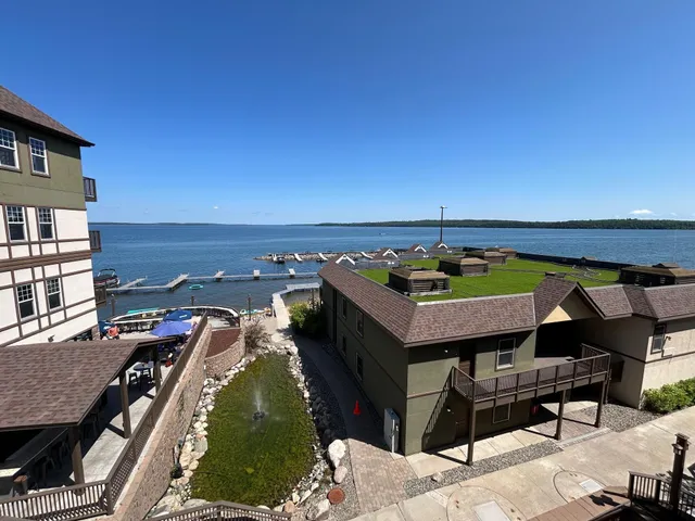 $289,900 | 502 Cleveland Boulevard West, Unit 2300, Walker, MN 56484