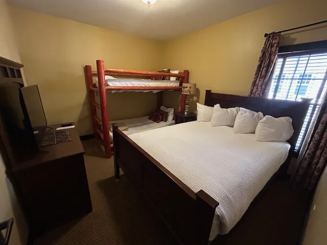 $289,900 | 502 Cleveland Boulevard West, Unit 2300, Walker, MN 56484