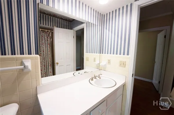 $2,200 | 807 Kings Road, Hinesville, GA 31313