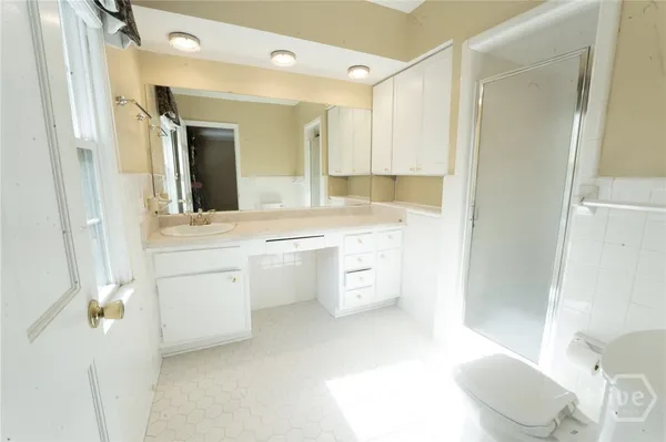 $2,200 | 807 Kings Road, Hinesville, GA 31313