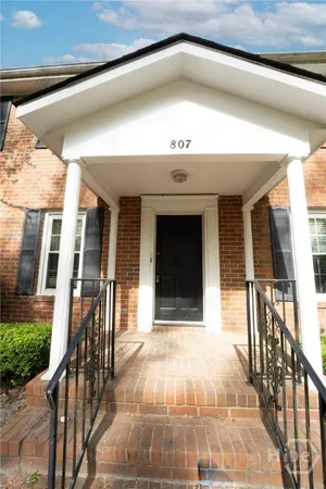 $2,200 | 807 Kings Road, Hinesville, GA 31313