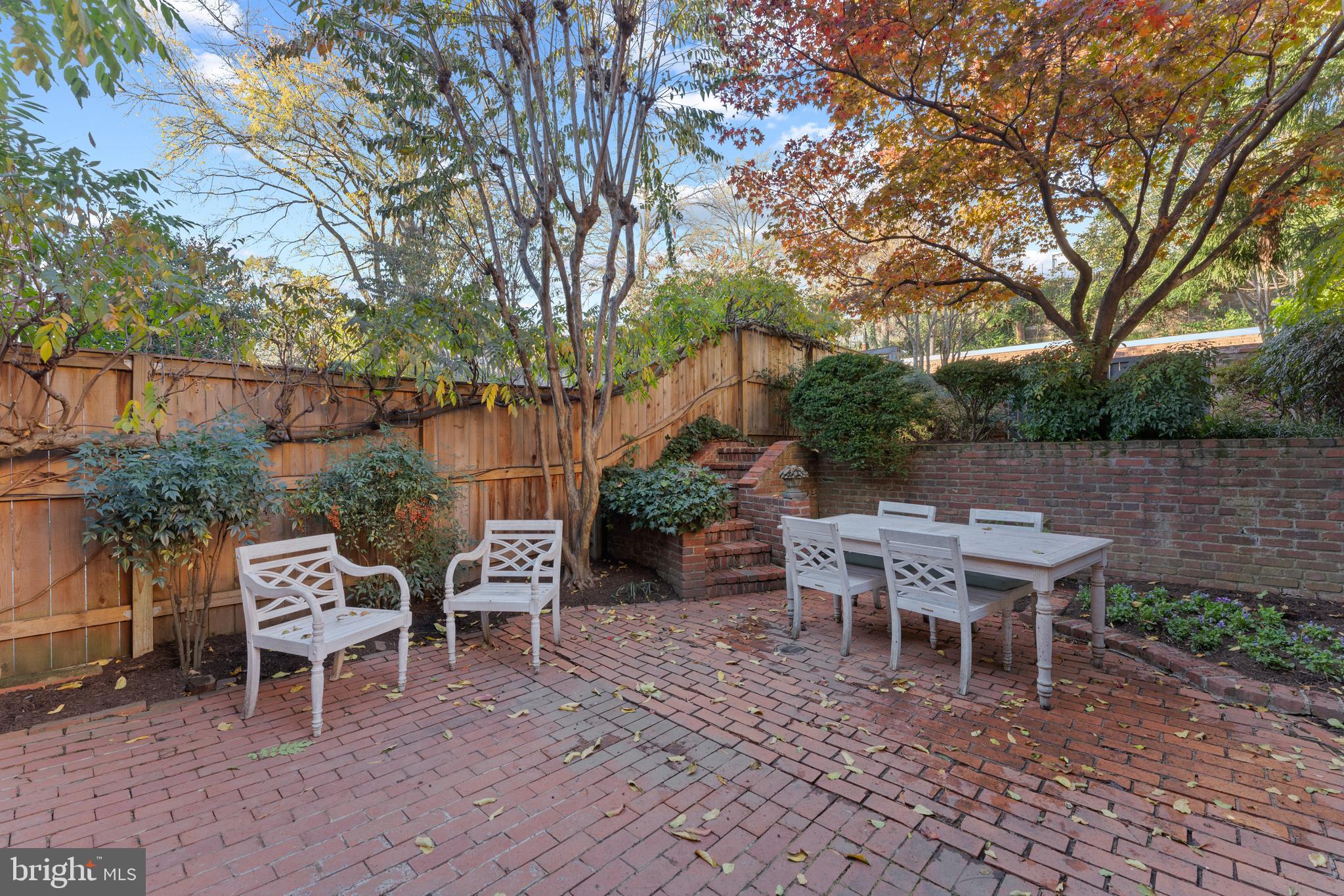 3325 Reservoir Road Northwest Washington, DC 20007 - Photo 17 of 20 Patio