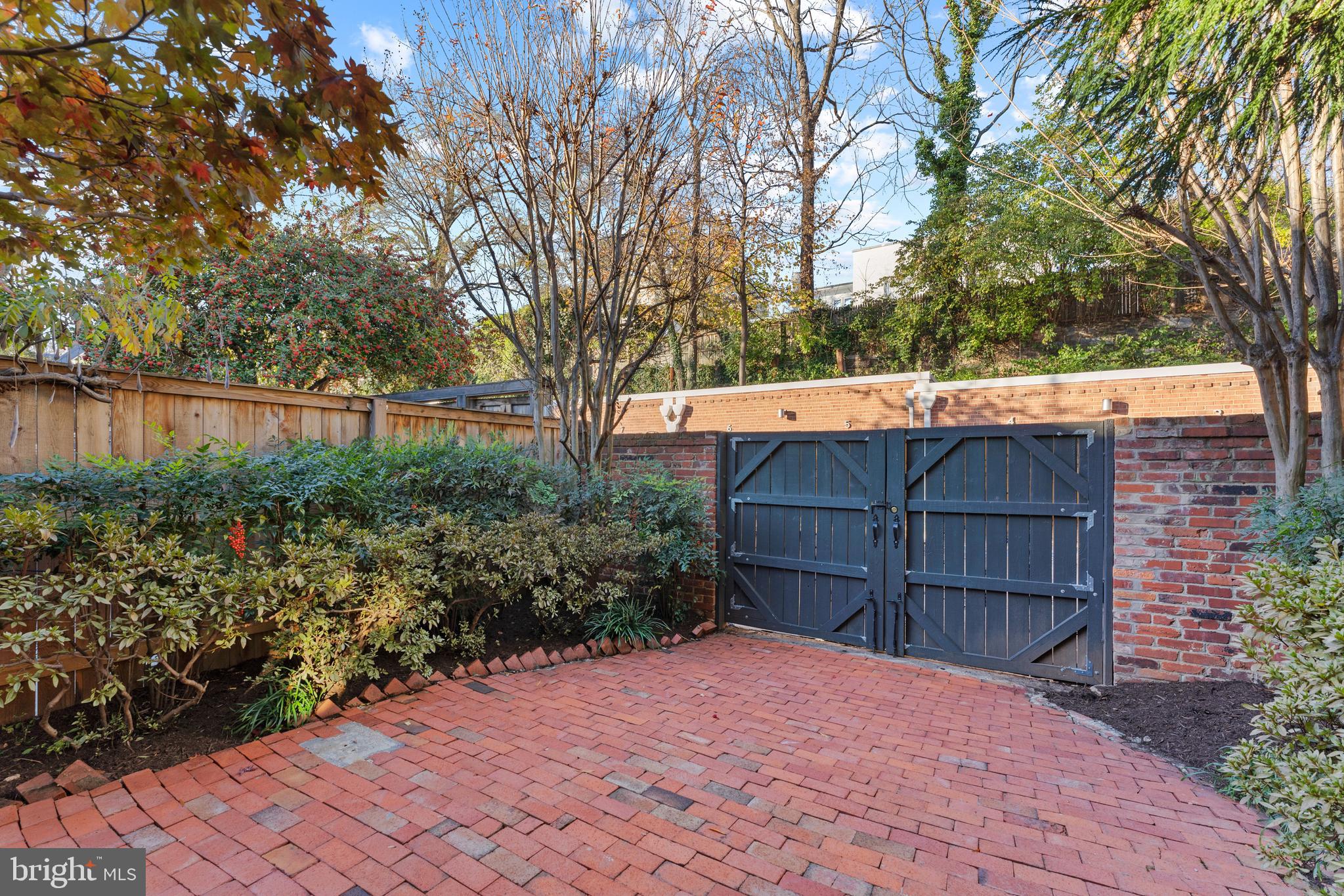 3325 Reservoir Road Northwest Washington, DC 20007 - Photo 19 of 20 One Car Parking