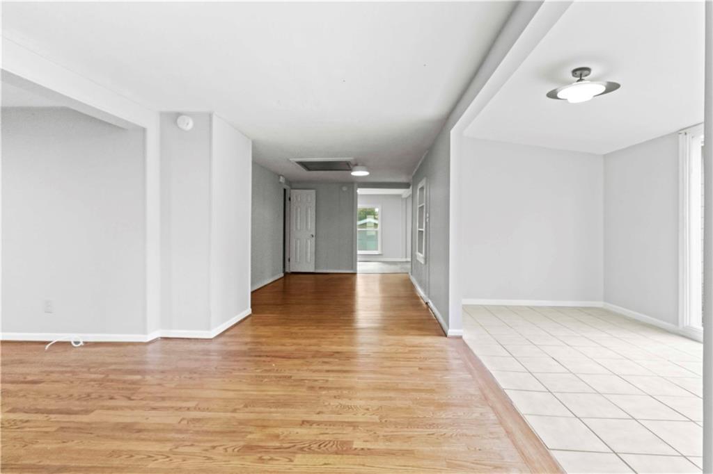 2314 Wayside Drive Brookhaven, GA 30319 - Photo 5 of 17 a view of an empty room