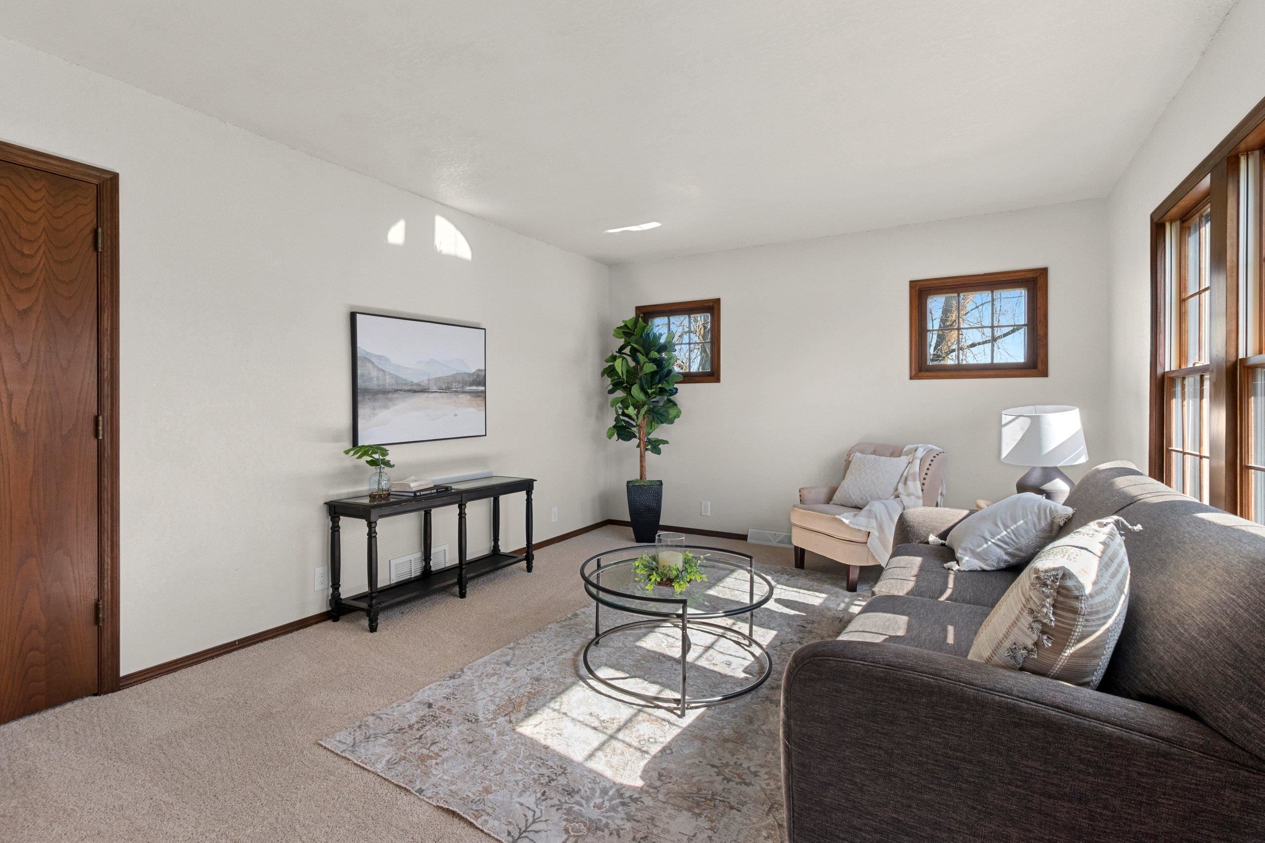 2110 North 8th Street Manitowoc, WI 54220 - Photo 23 of 54