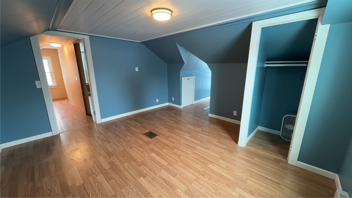 294 Walzer Road Irondequoit, NY 14622 - Photo 15 of 24