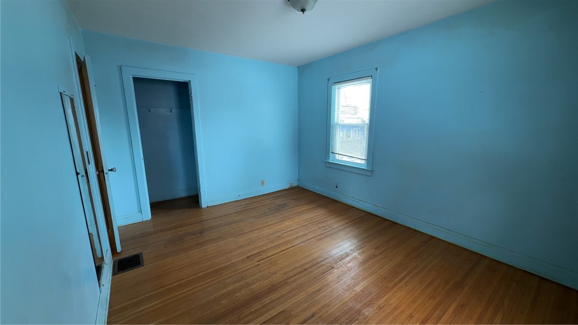 294 Walzer Road Irondequoit, NY 14622 - Photo 10 of 24