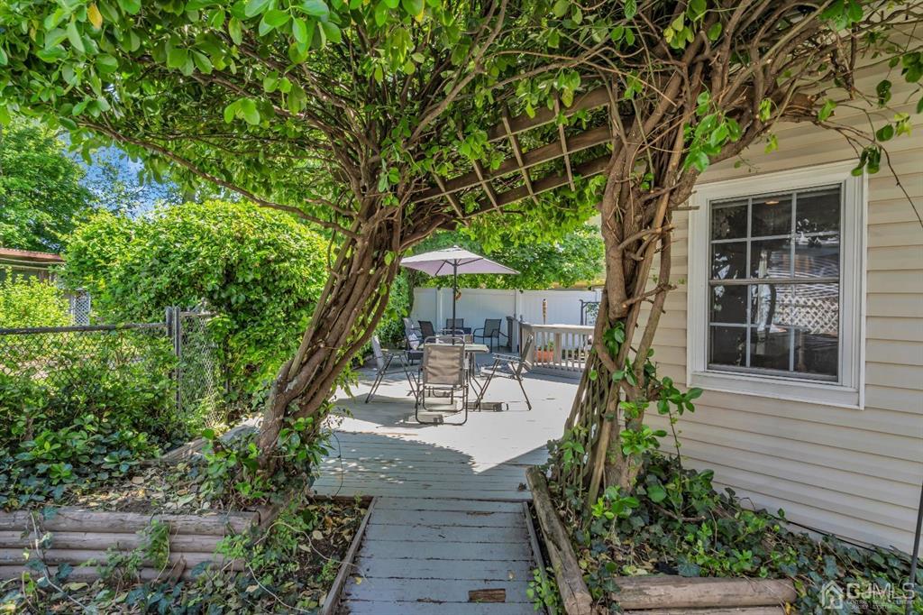 462 Old Post Road Edison, NJ 08817 - Photo 18 of 19 a view of a house with backyard and sitting area