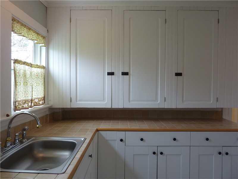 485 Old County Road Rockland, ME 04841 - Photo 7 of 22 Kitchen.