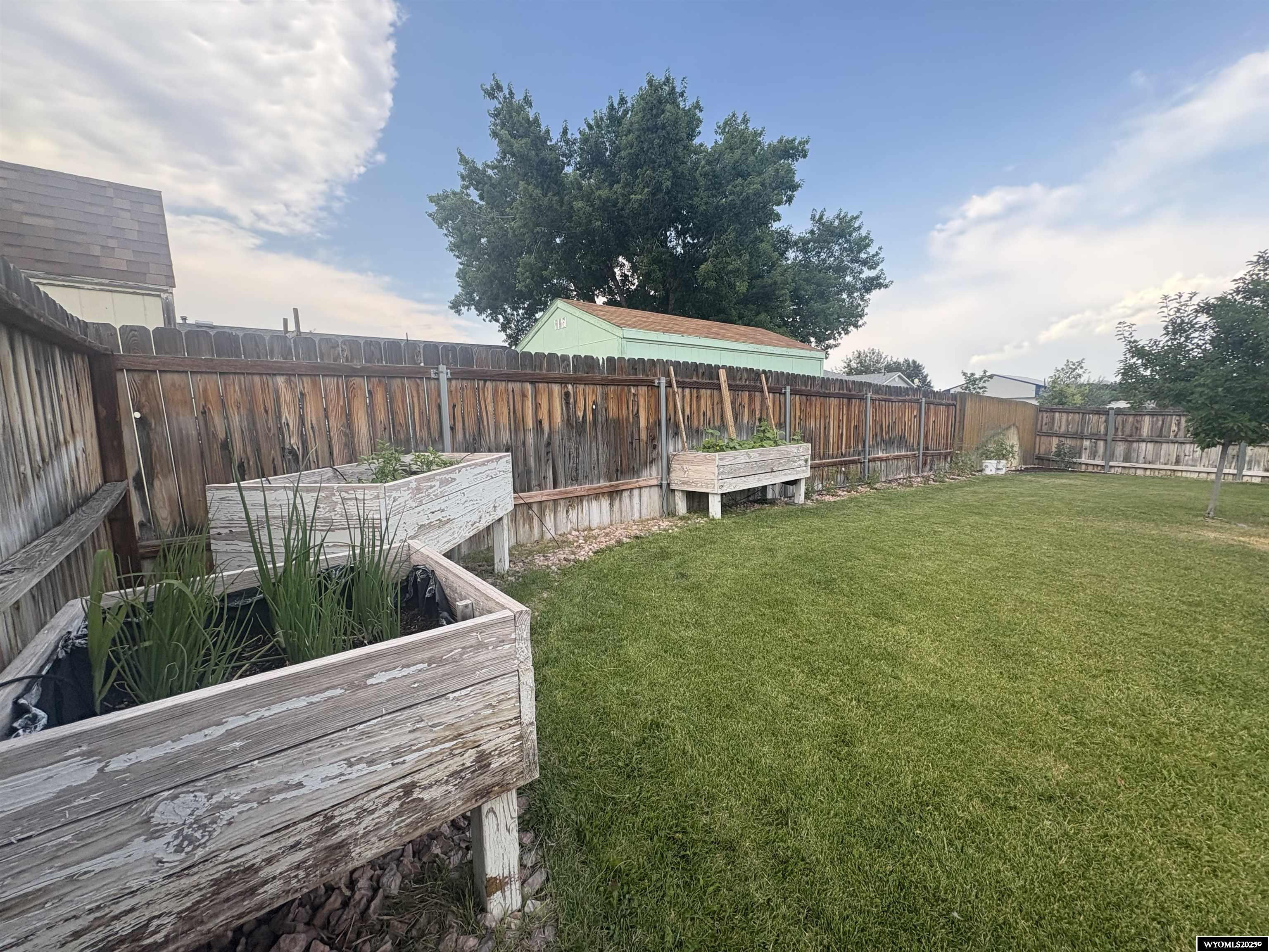 930 Flicker Street Douglas, WY 82633 - Photo 26 of 32